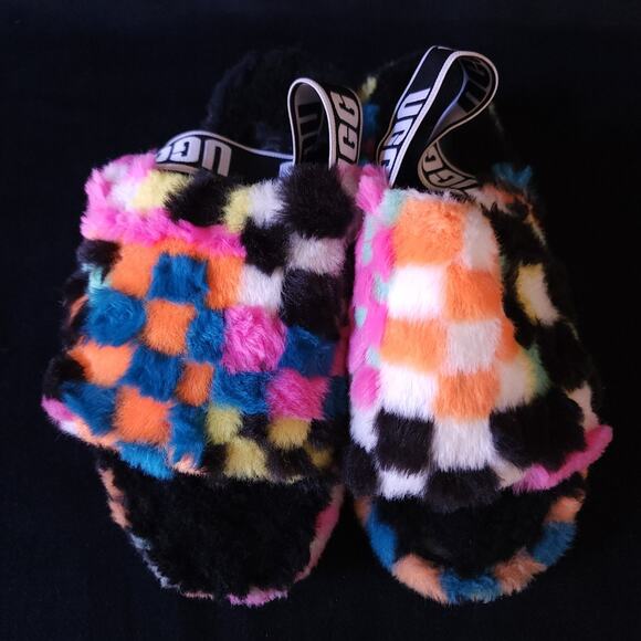 UGG Fluff Yeah Slide Check Checkerboard Plush Strap Back Size 5 Sandals Slides - Picture 2 of 13